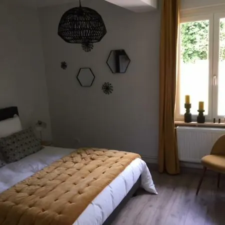Maison De Jeux- Jacuzzi Сasa de vacaciones
